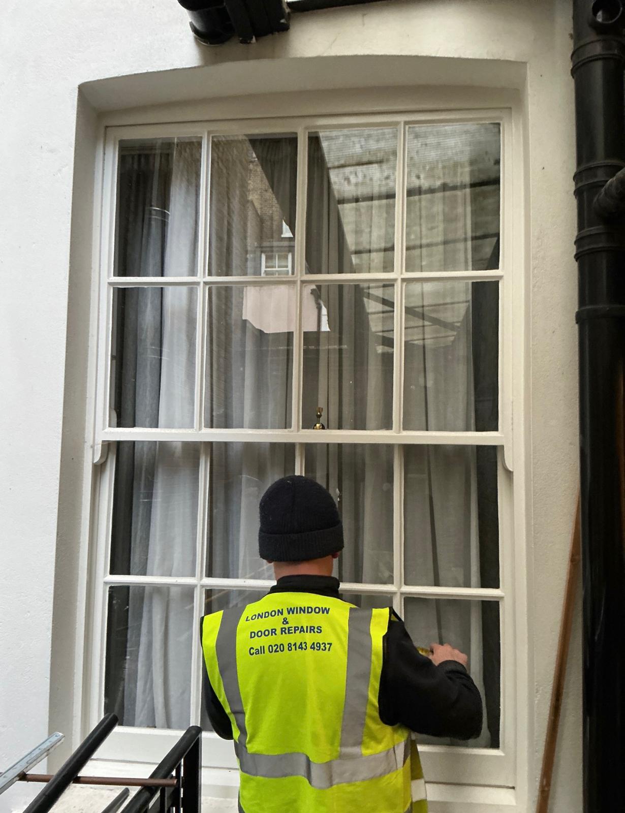Georgian wired glass replacement at Paddington hotel W2