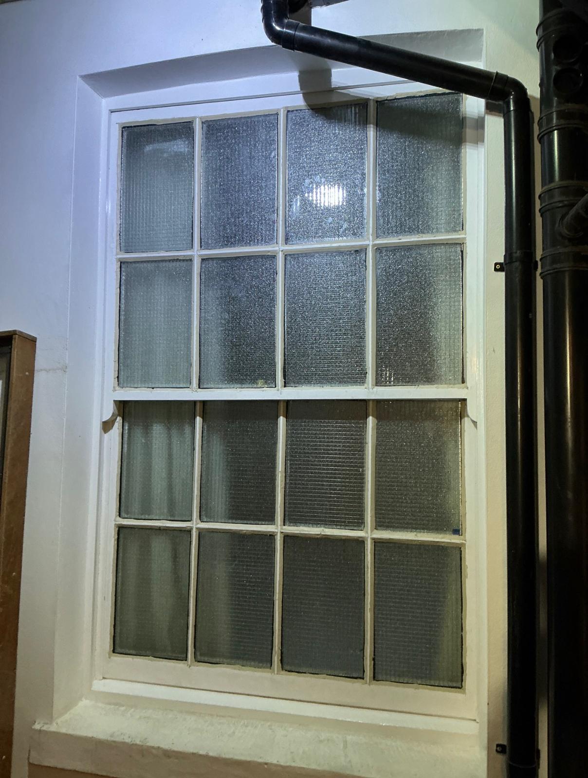 Hotel sash windows repaired and rebalanced in Sussex Gardens Paddington